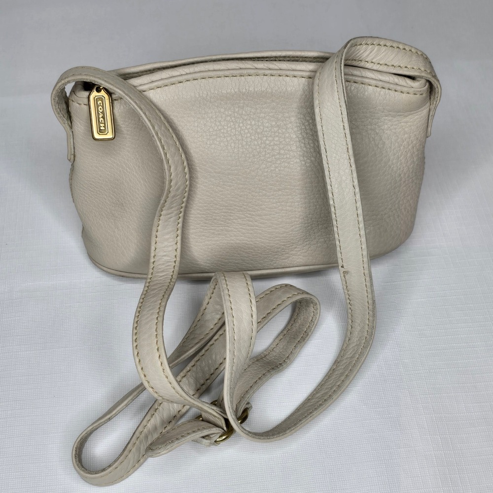 Vintage Coach Bone Leather Crossbody Bag Made in USA A6B-4918 Small Shoulder Bag